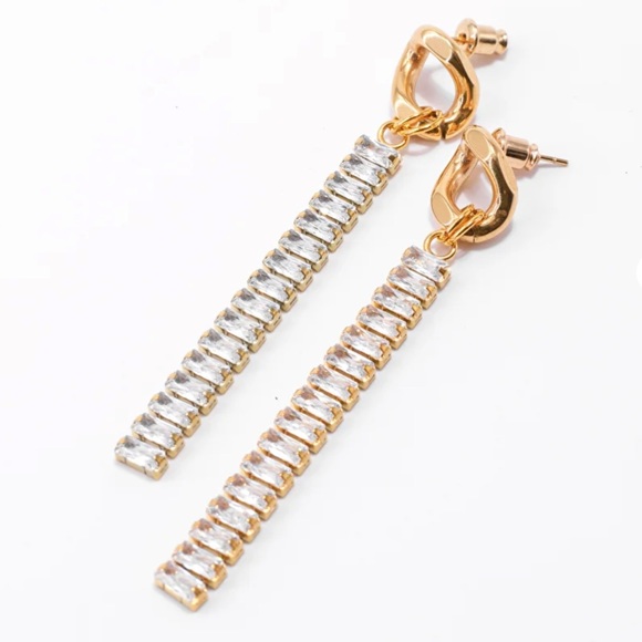 Jewelry - Tassel drop earrings